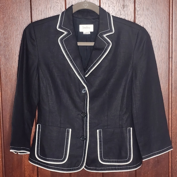 Nieman Marcus Linen Blazer - Picture 1 of 10